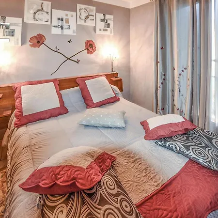 1 Bedroom Cozy Home In Moustiers-Sainte-Marie 穆斯捷-圣玛丽