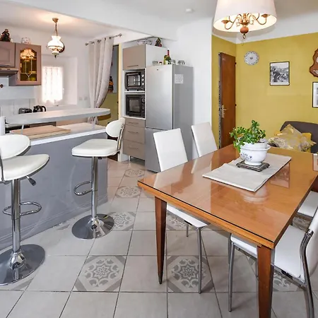 1 Bedroom Cozy Home In Moustiers-Sainte-Marie