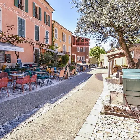 1 Bedroom Gorgeous Home In Moustiers-Sainte-Marie Vakantiehuis